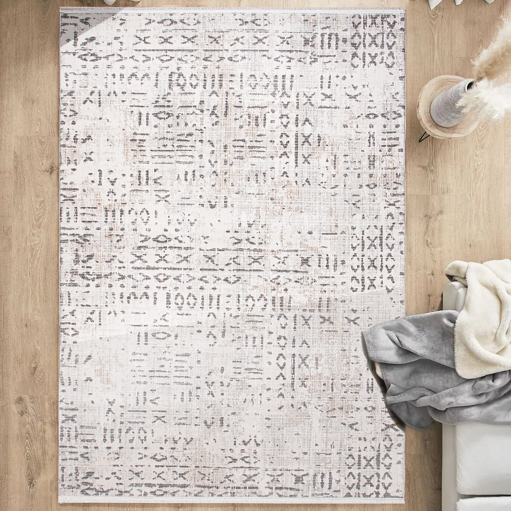 Grey Script Tribal Pattern Rug
