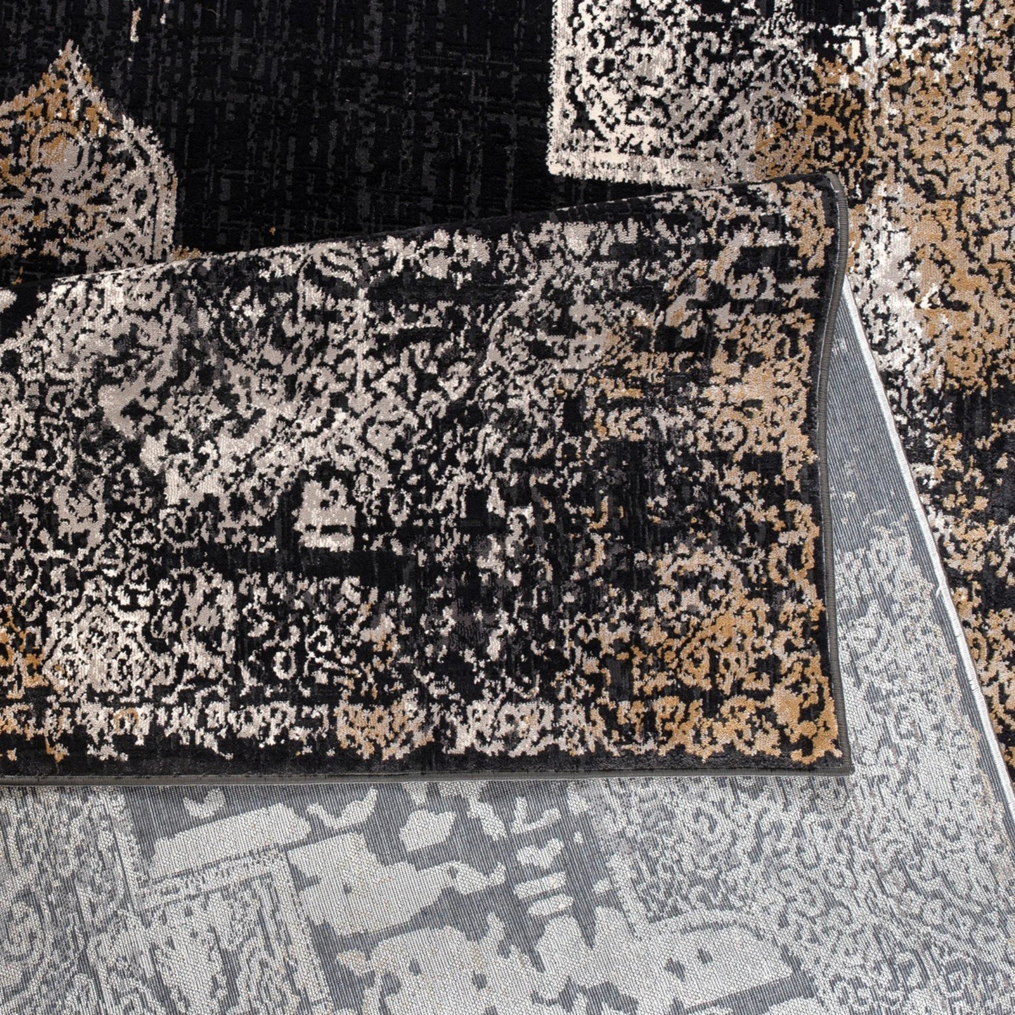 Noir Palace Vintage Medallion Rug