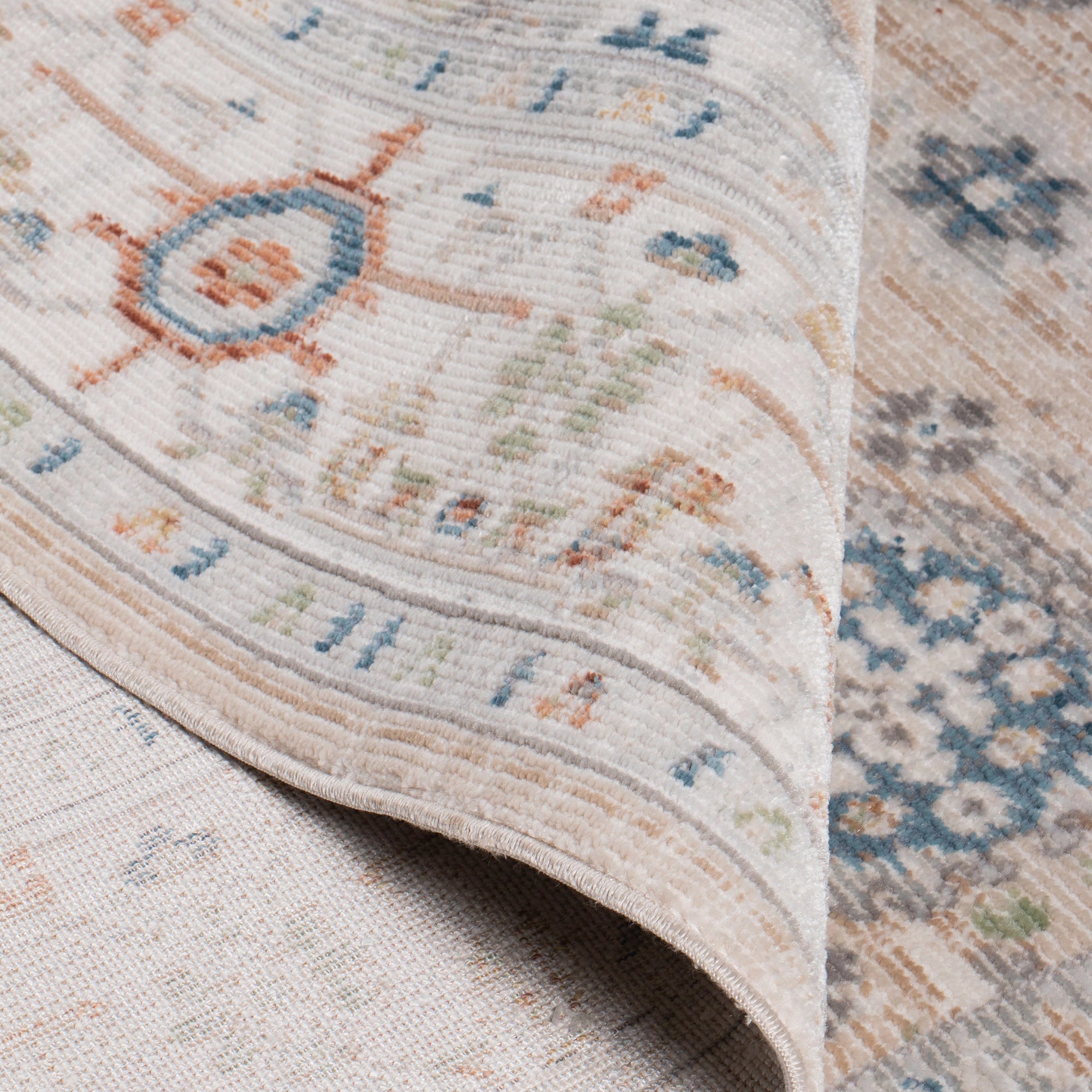 Килим із медальйонів кольору слонової кістки Harmony Vintage