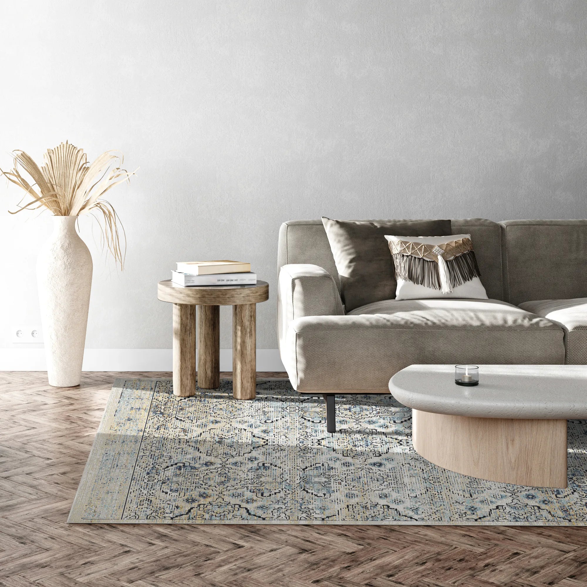 Vintage Neutral Serapi Lattice Rug
