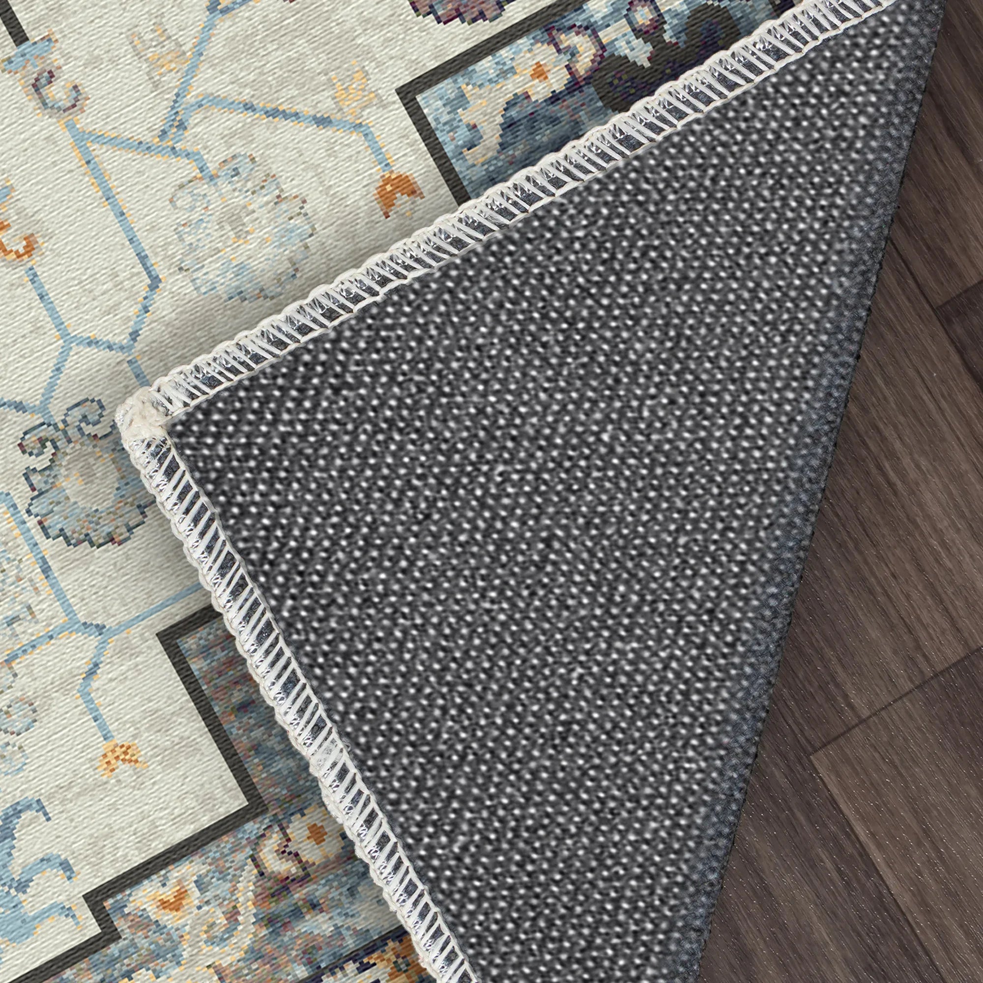 Sterling Ivory Emblem Medallion Rug