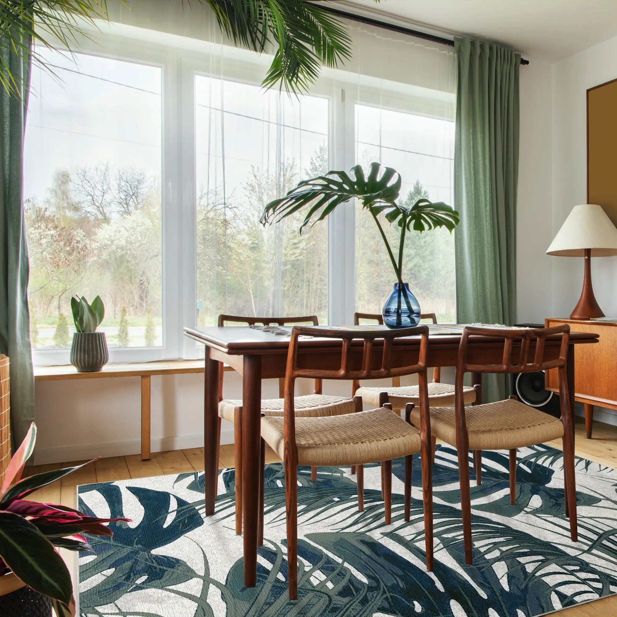 Green Exotic Tropical Leaf Rug