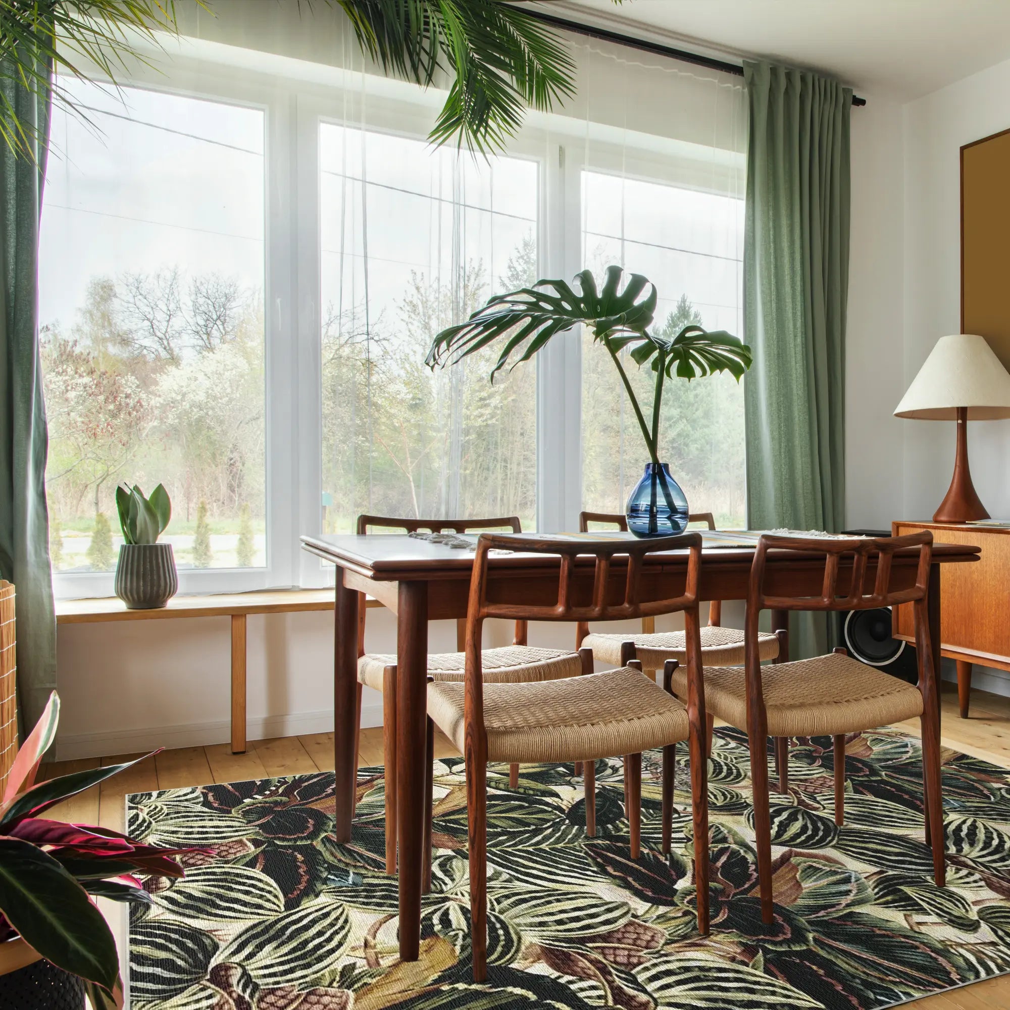 Green Tropical Leaf Botanical Rug