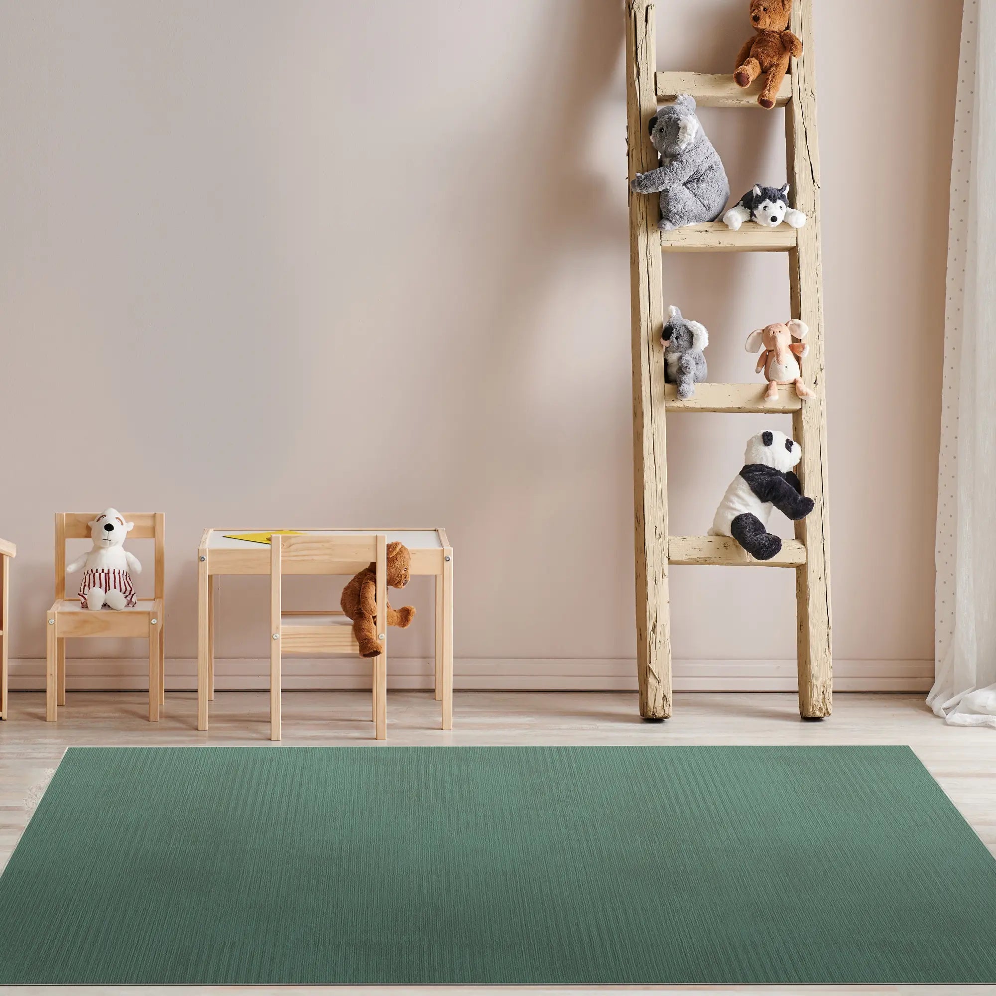 Washable Textured Green Area Rug