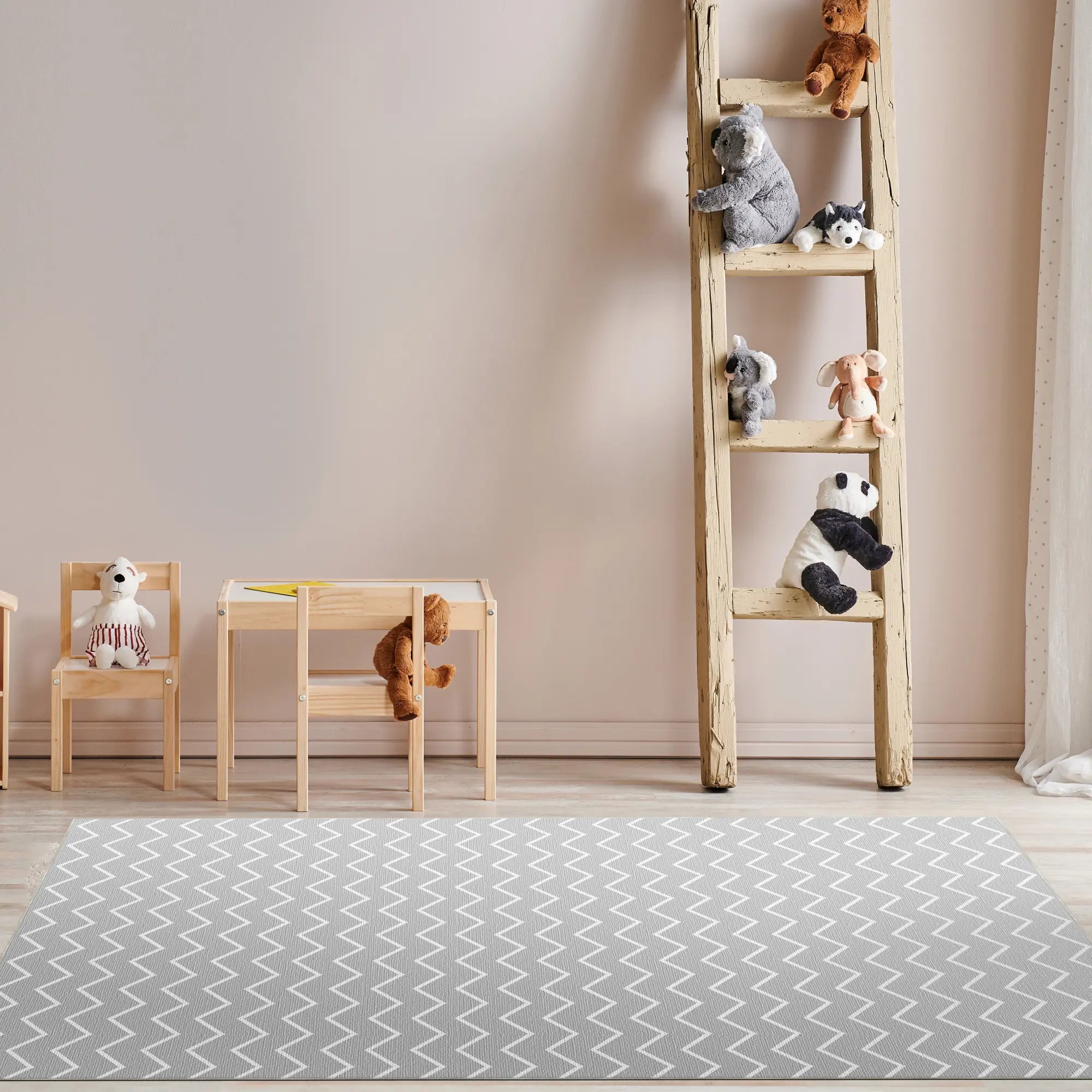 Washable Gray Chevron Rug