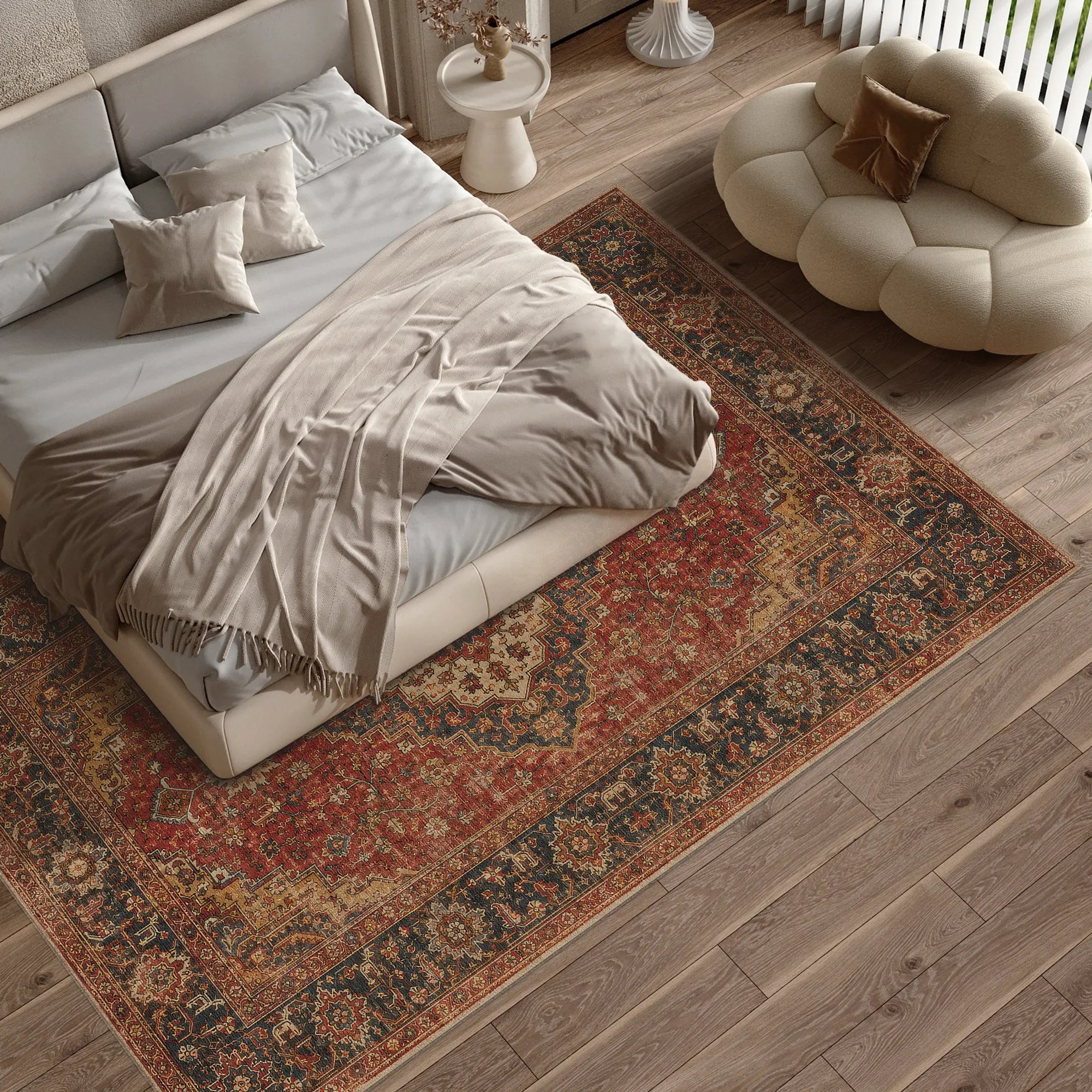 Traditional Persian Medallion Vintage Rug